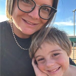 Tell me about Yourself below!❤️